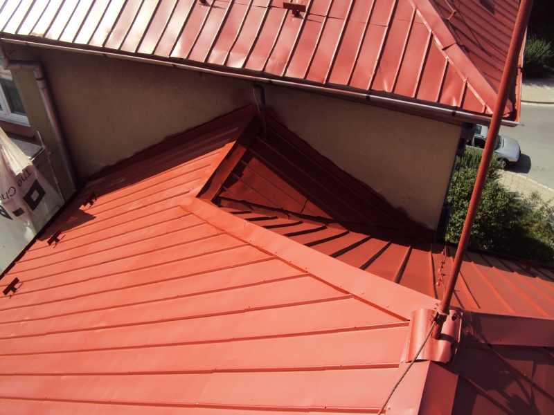 Nátěr alukrytové střechy bytového domu v Hradci Králové - Obrázek 9