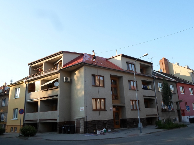 Renovační nátěr plechové střechy - Brno - Obrázek 6