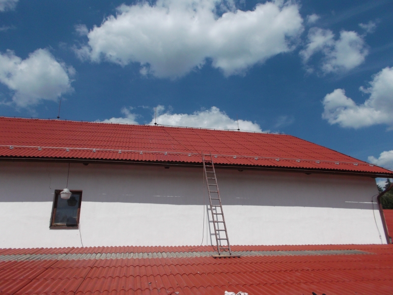 Renovační nátěr vlnité eternitové střechy - jižní Čechy - Obrázek 5