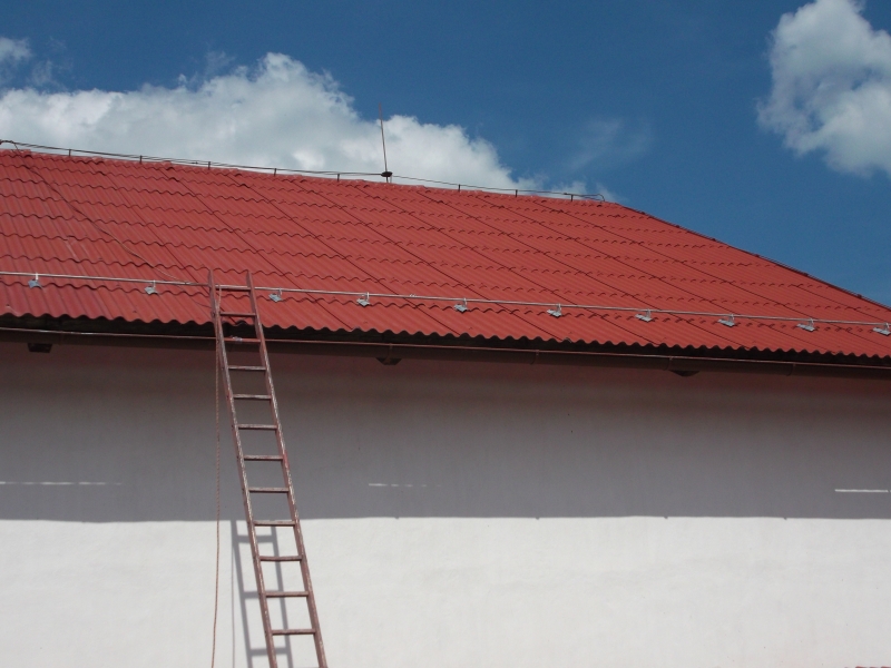 Renovační nátěr vlnité eternitové střechy - jižní Čechy - Obrázek 6