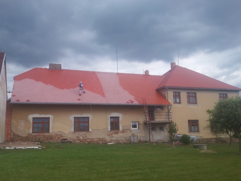 Renovační nátěr eternitové střechy - Radimovice; okres Tábor - Obrázek 5