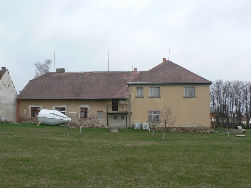 Renovační nátěr eternitové střechy - Radimovice; okres Tábor - Obrázek 9