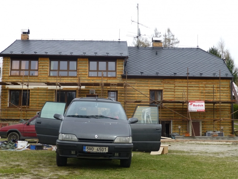 po realizaci-Renovační nátěr eternitové střechy
