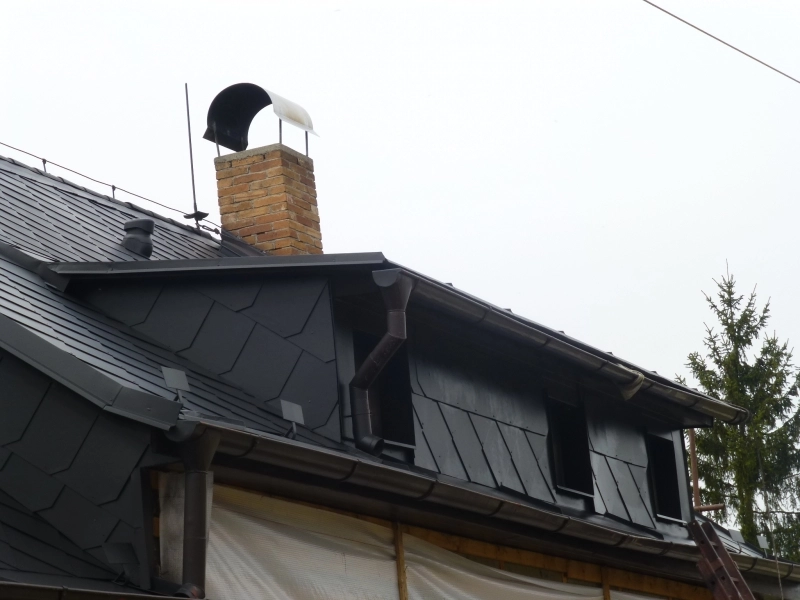 po realizaci - detail-Renovační nátěr eternitové střechy