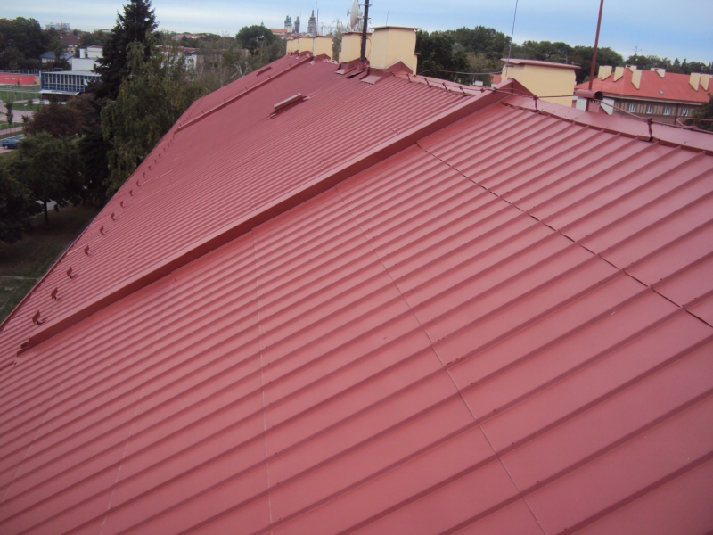Renovační nátěr alukrytové střechy bytového domu v Hradci Králové - Obrázek 8