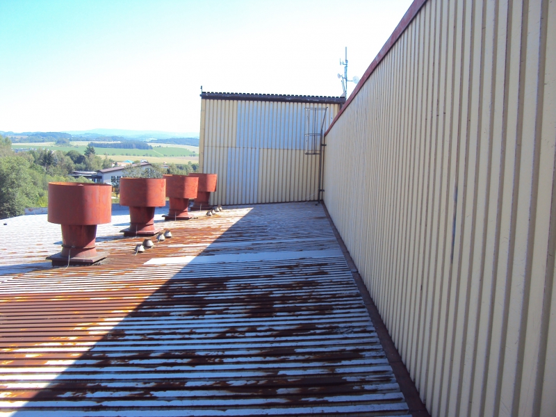 Renovační nátěr trapézové plechové střechy - Dobruška - Obrázek 5