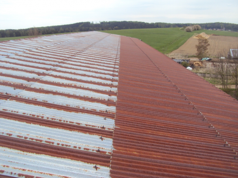 Renovační nátěr vlnité plechové střechy - Borotín - Obrázek 4