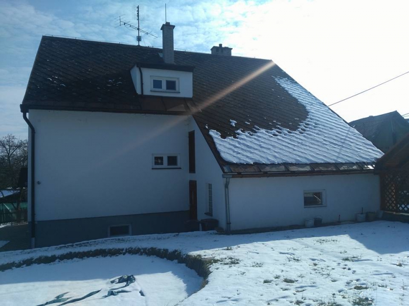 Renovační nátěr eternitové střechy - Úsov (Šumperk) - Obrázek 2