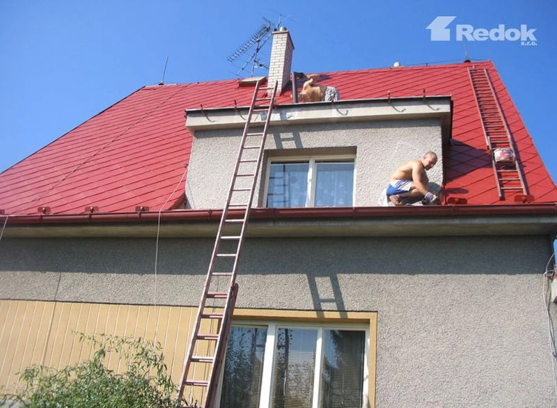 Nátěr eternitové střechy