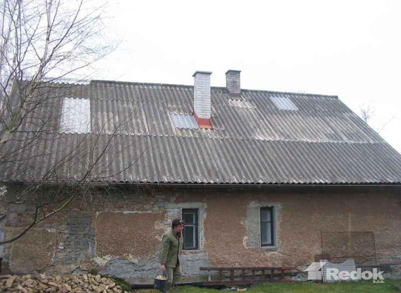 Nátěr vlnité eternitové střechy