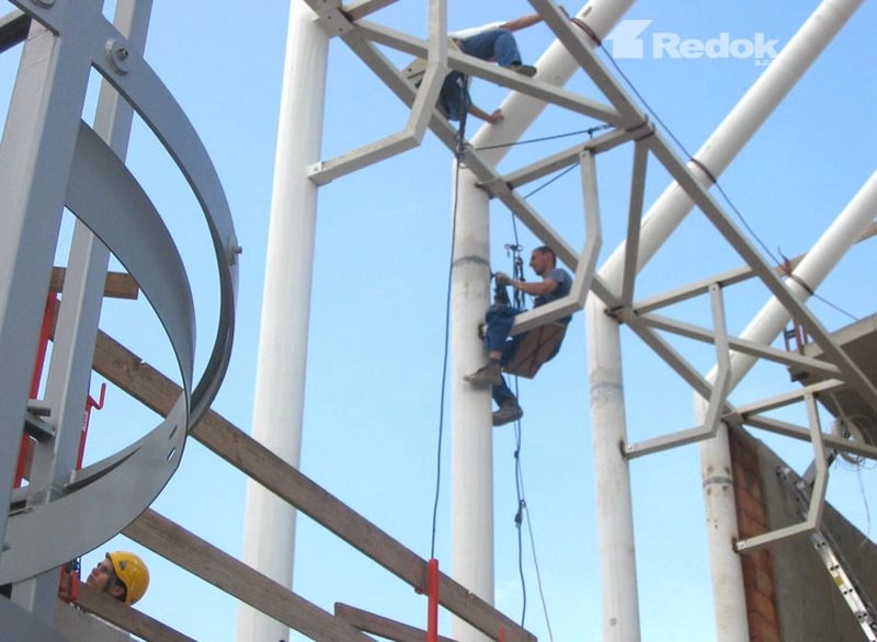 Terminál hromadné dopravy – nátěr ocelové konstrukce 
