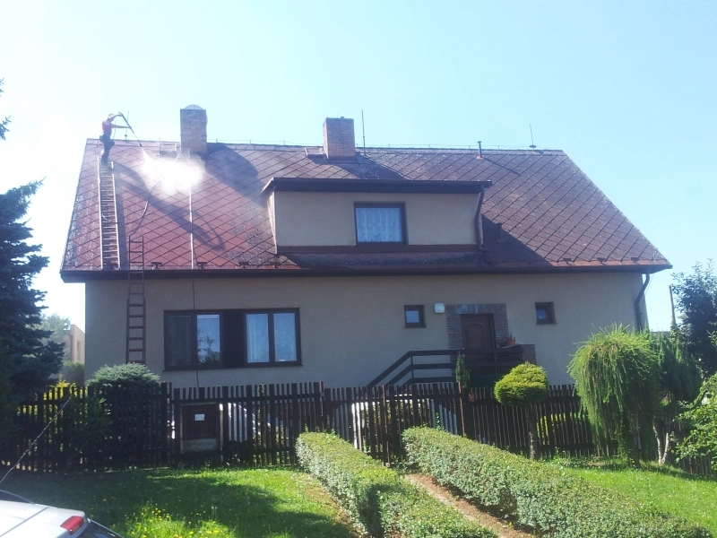 Nátěr eternitové střechy