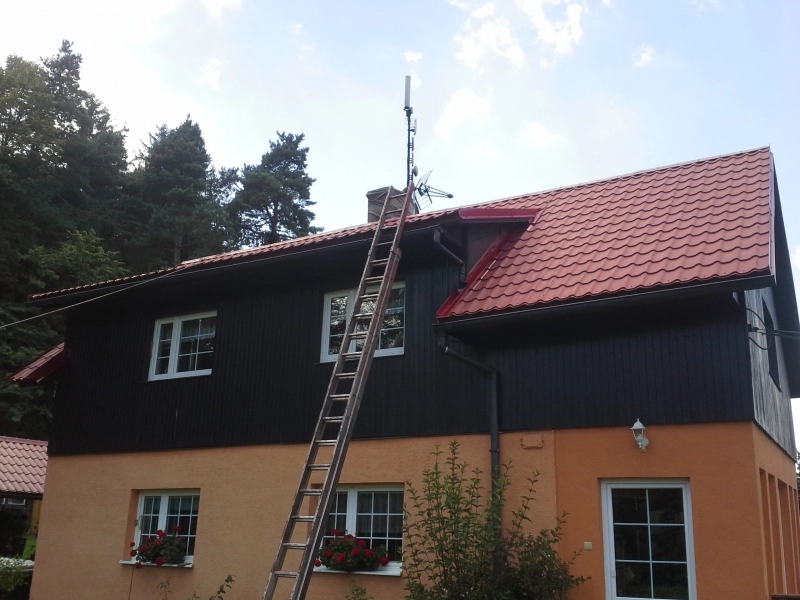 Nátěr povrchově upravené střechy (Satjam)