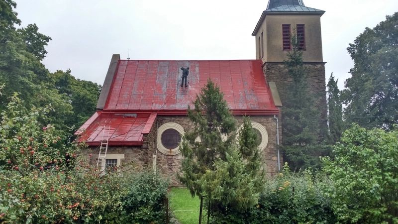 Renovační nátěr plechové střechy