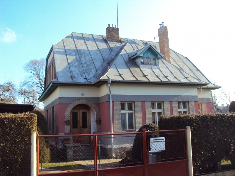Renovační nátěr plechové střechy