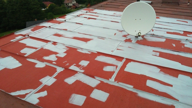 Renovační nátěr plechové střechy