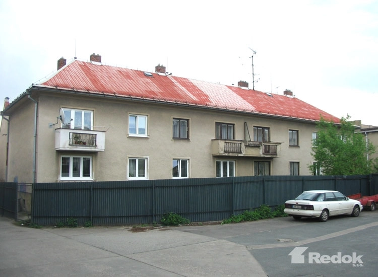 Renovační nátěr alukrytové střechy
