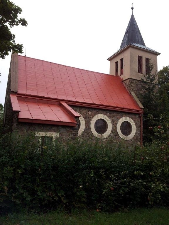 Renovační nátěr plechové střechy