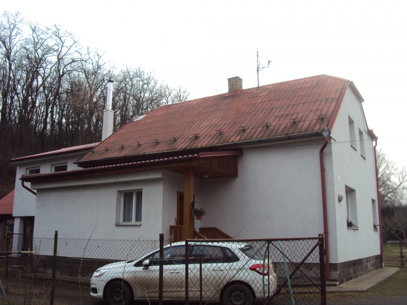 Renovační nátěr alukrytové střechy