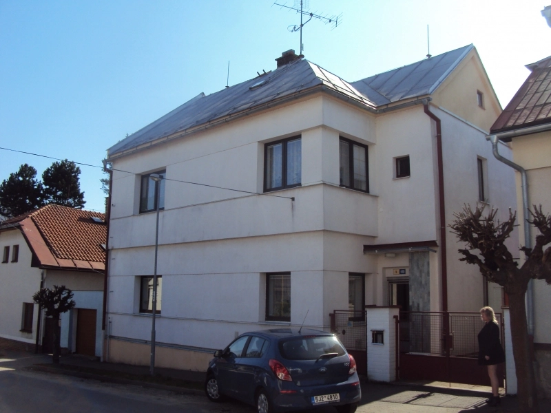 Renovační nátěr plechové střechy
