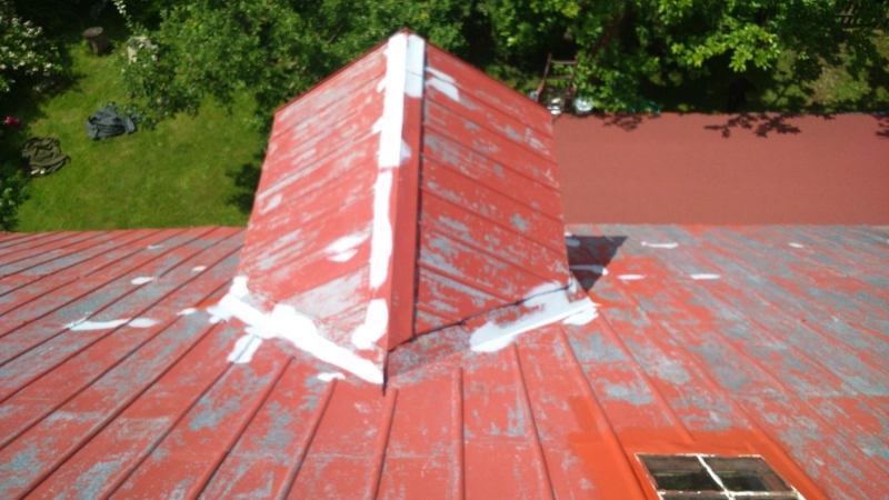 Renovační nátěr plechové střechy