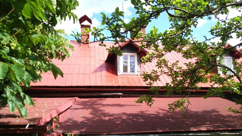 Renovační nátěr plechové střechy
