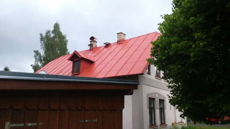 Renovační nátěr plechové střechy
