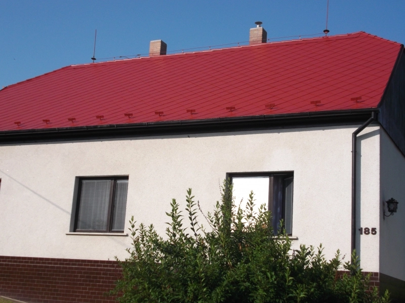 Nátěr eternitové střechy