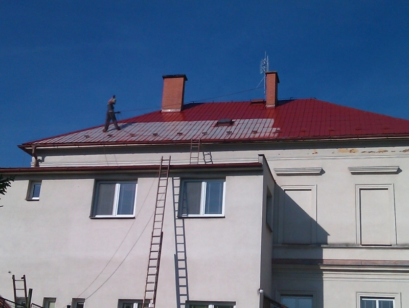 Renovační nátěr alukrytové střechy