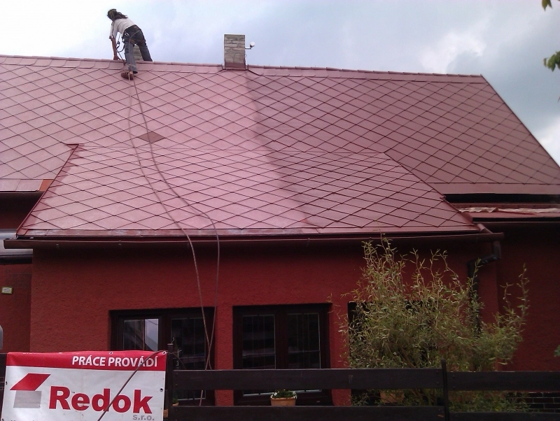 Nátěr eternitové střechy