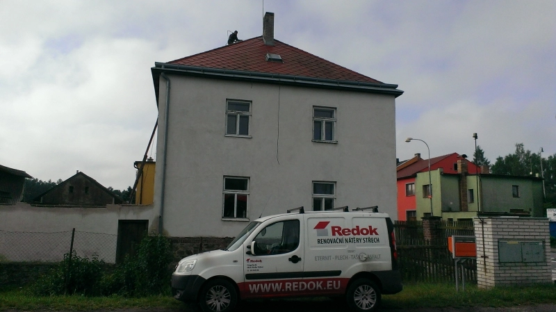 Nátěr eternitové střechy