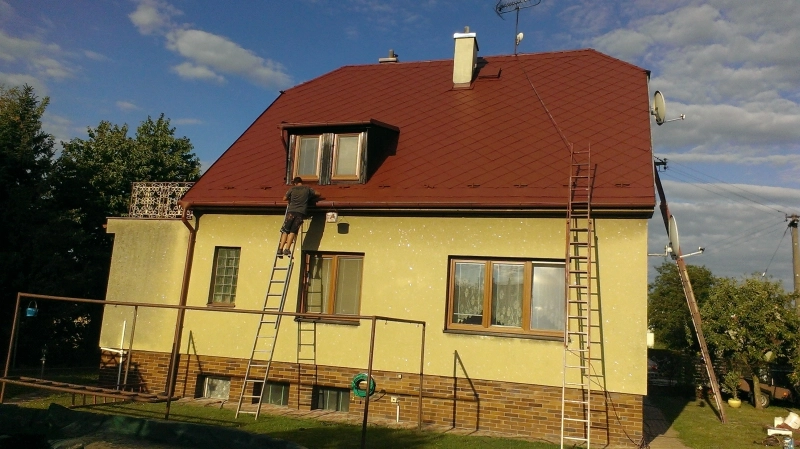 Nátěr eternitové střechy
