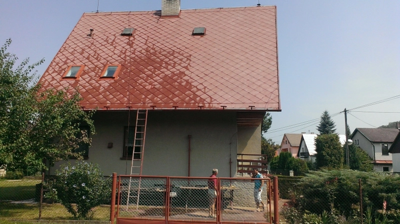 Nátěr eternitové střechy