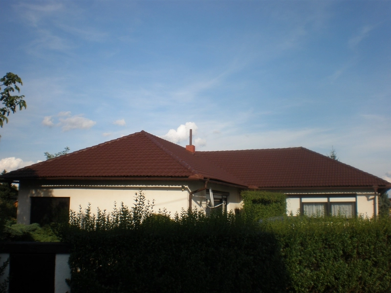Nátěr taškové střechy