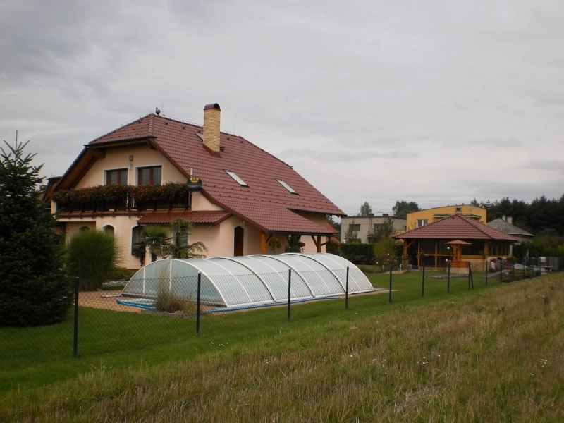 Nátěr taškové střechy