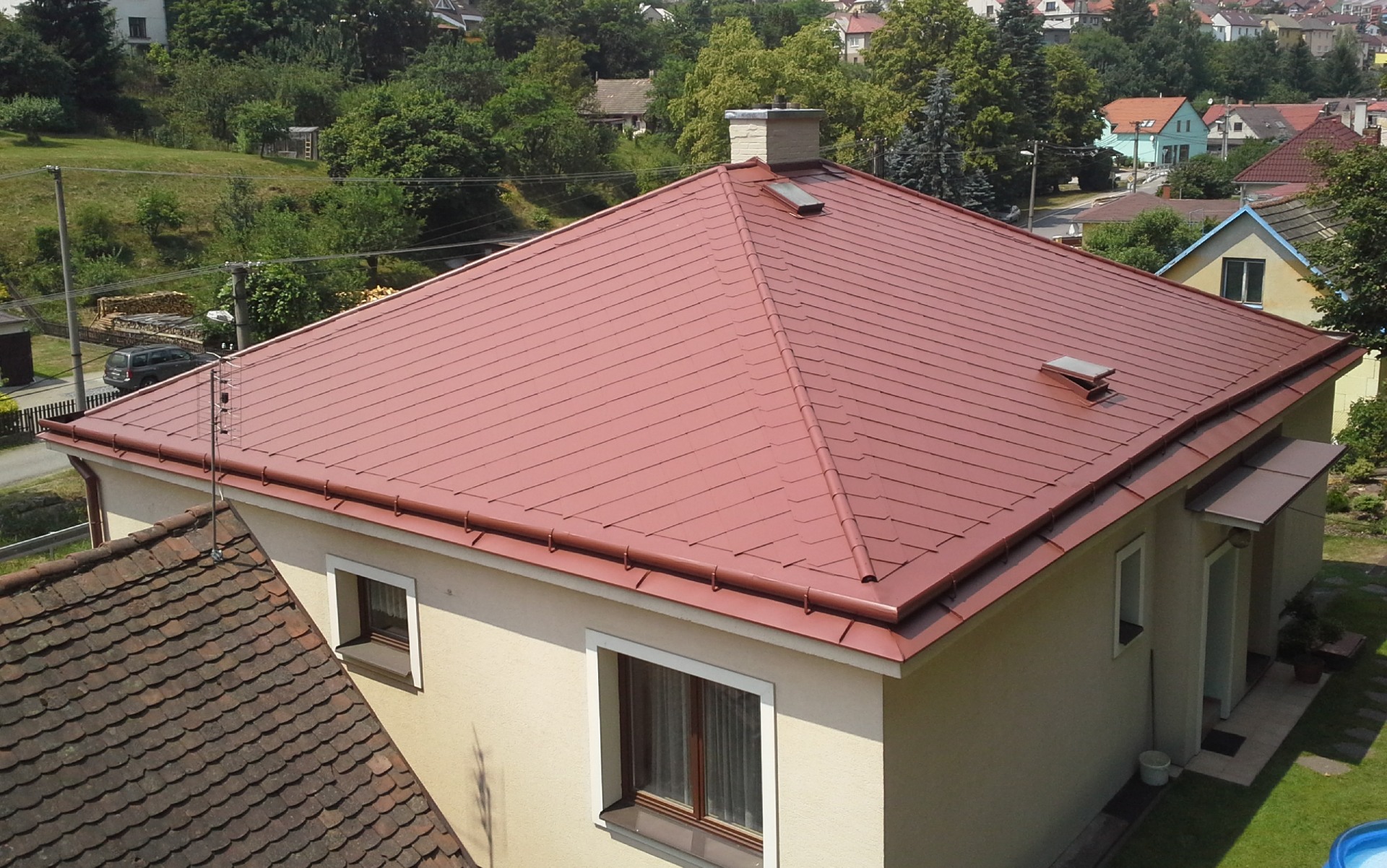 Nátěry střech a renovace - eternitové střechy