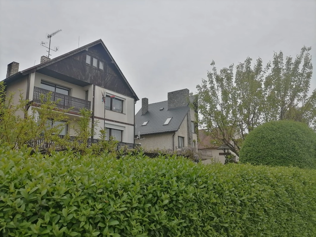 Renovační nátěr eternitové střechy