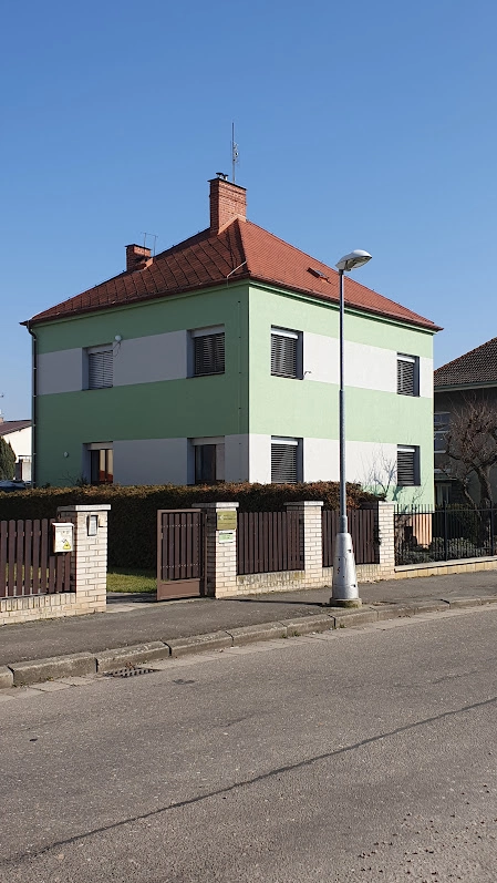 Nátěr eternitové střechy