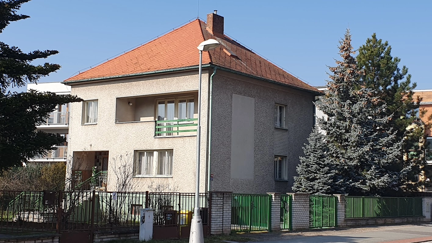 Nátěr eternitové střechy